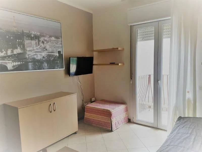 Residence Uno Studio & Suites Rimini Apartment