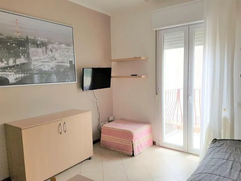 Residence Uno Studio & Suites Rimini Apartment